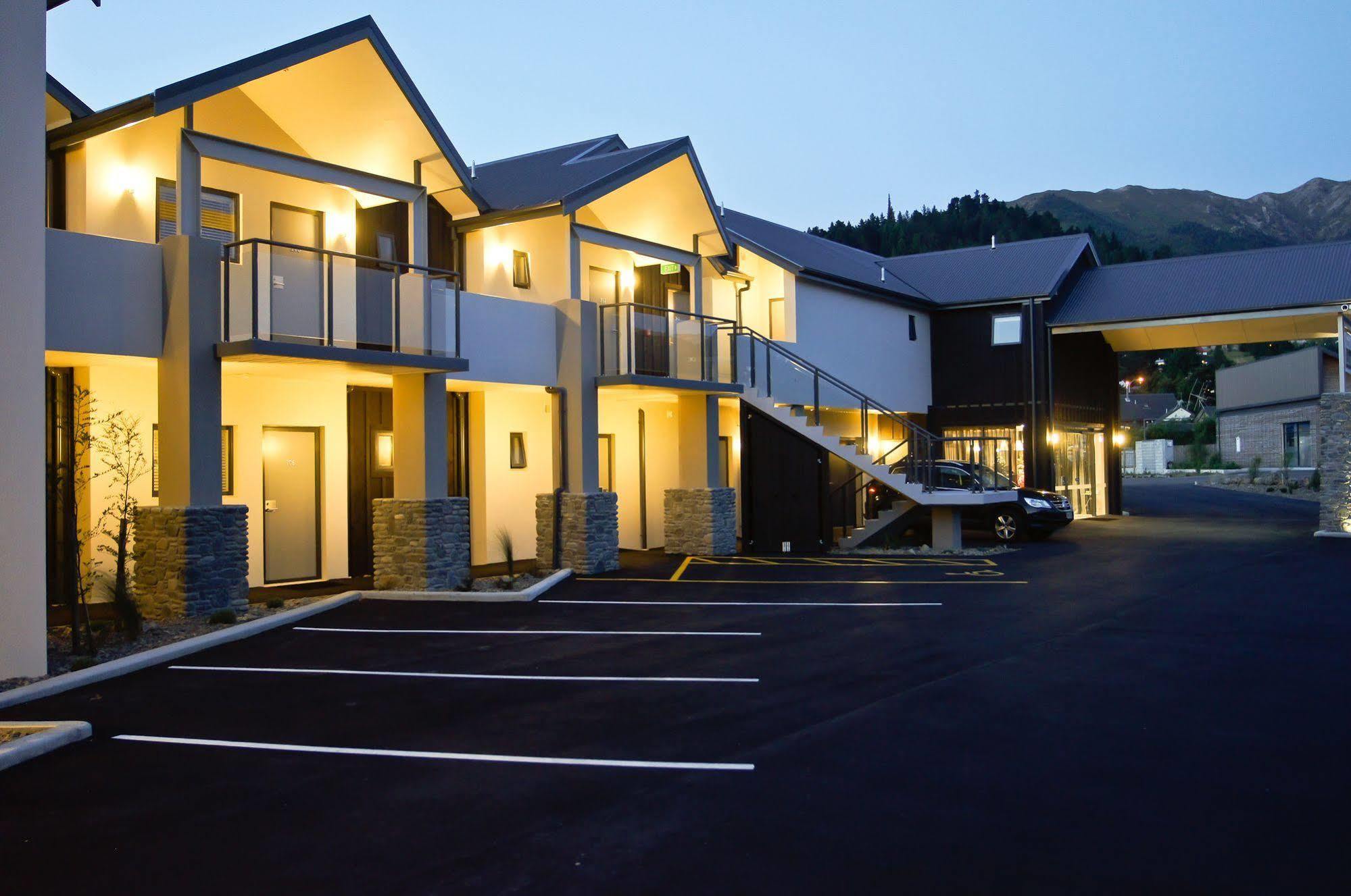 The St James Premium Accommodation Hanmer Springs Eksteriør billede